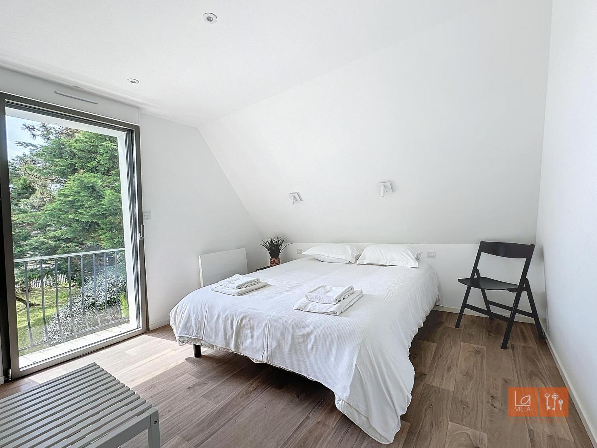 Apartment La Terrasse : 1er Etage Proche